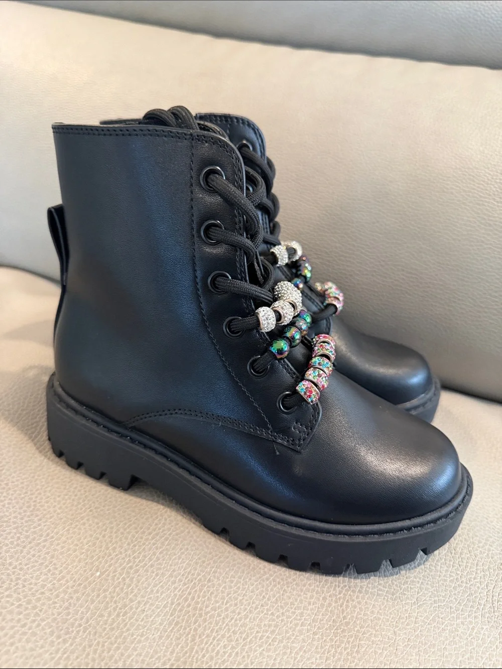 art class chunky black